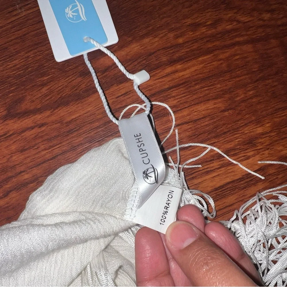 Cupshe Cream Fringe Halter Beach Cover-Up - Picture 7 of 9